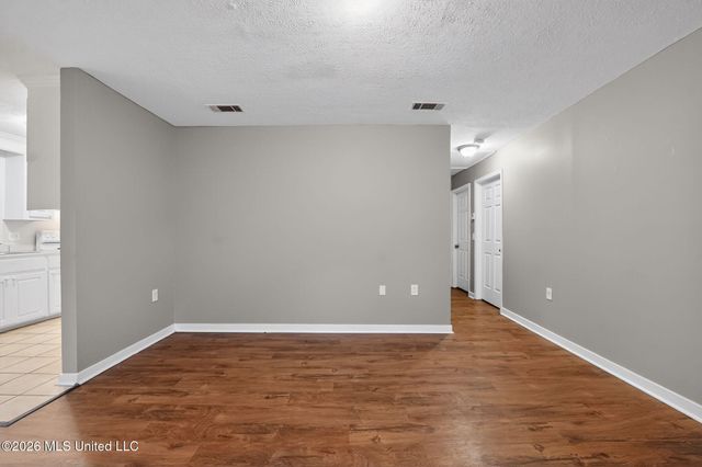 4090 Puckett Road, Jackson, MS 39212