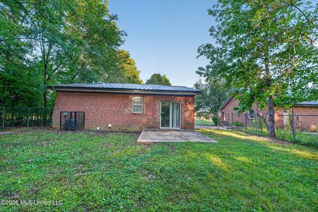 4090 Puckett Road, Jackson, MS 39212