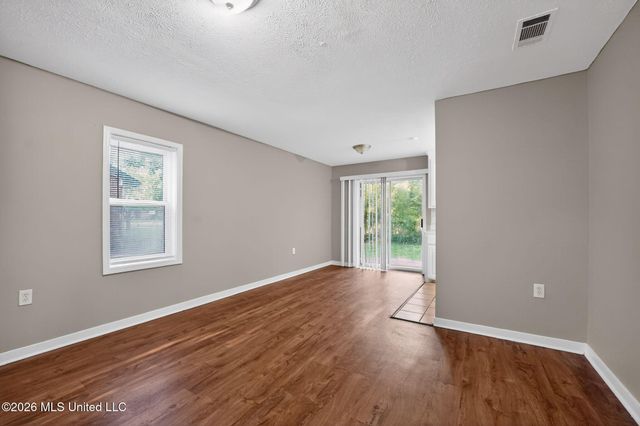4090 Puckett Road, Jackson, MS 39212