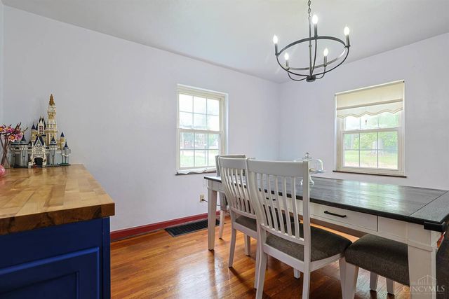1737 Madison Avenue, Mt Healthy, OH 45231