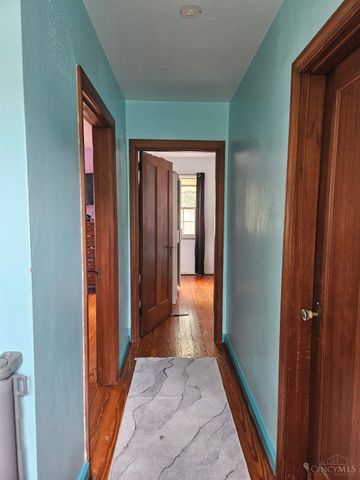 1737 Madison Avenue, Mt Healthy, OH 45231
