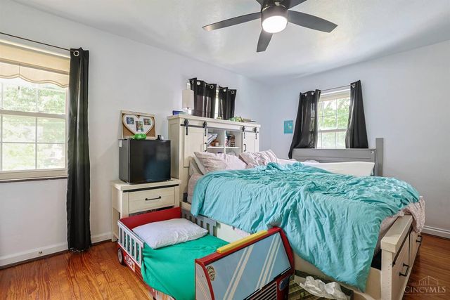 1737 Madison Avenue, Mt Healthy, OH 45231
