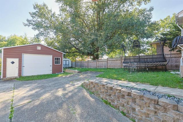 1737 Madison Avenue, Mt Healthy, OH 45231