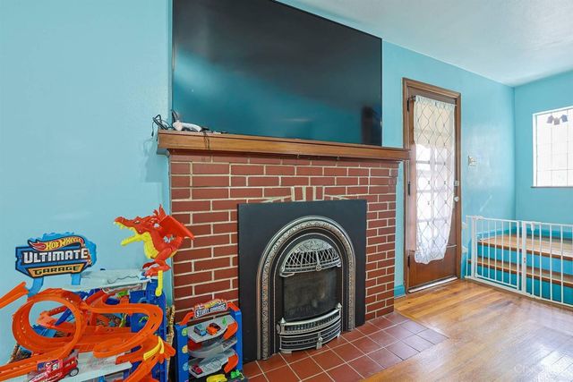 1737 Madison Avenue, Mt Healthy, OH 45231