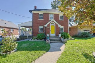 1737 Madison Avenue, Mt Healthy, OH 45231