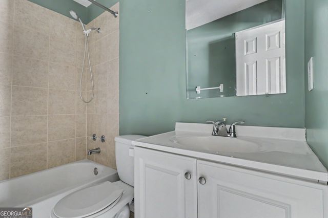 8577 Jamestown Way, Jonesboro, GA 30238