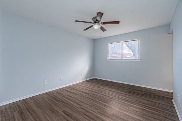 302 West Court, Glenn Heights, TX 75154