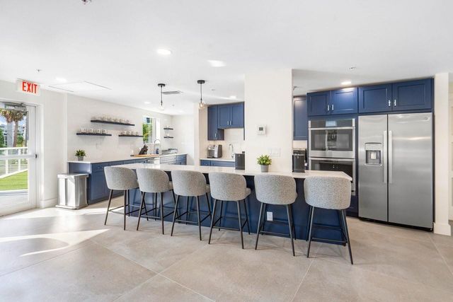 3000 Holiday Drive 1605, Fort Lauderdale, FL 33316