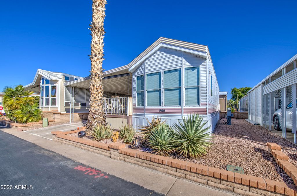 111 S GREENFIELD Road 408, Mesa, AZ 85206 — photo 2