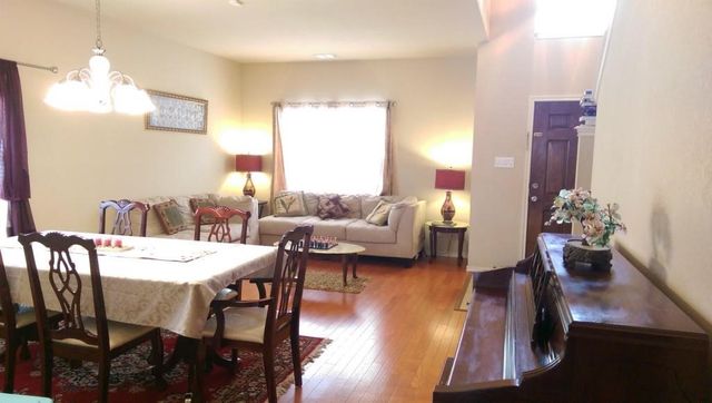 2004 Shannon Drive, Mckinney, TX 75072
