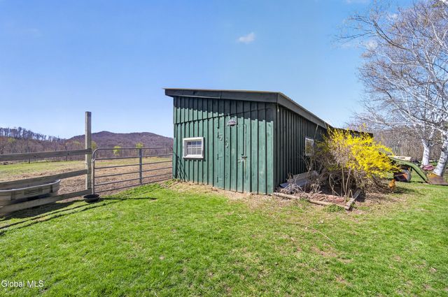 47 Halterman Road, Granville, NY 12832