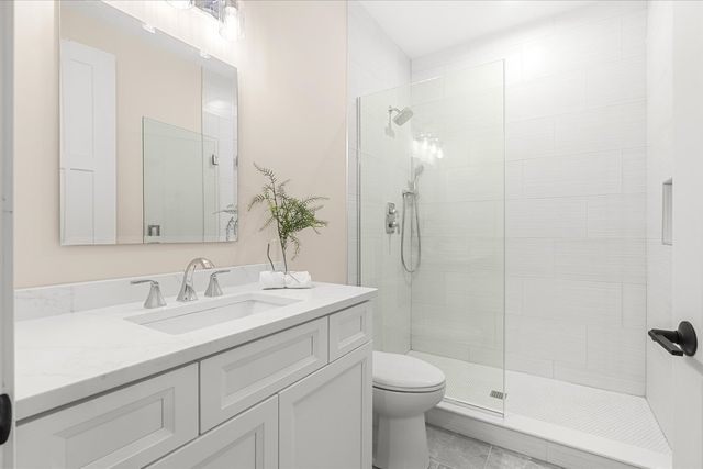 520 N Sleight Street, Naperville, IL 60563