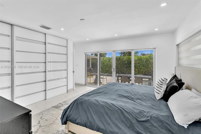 9257 Bay Dr, Surfside, FL 33154