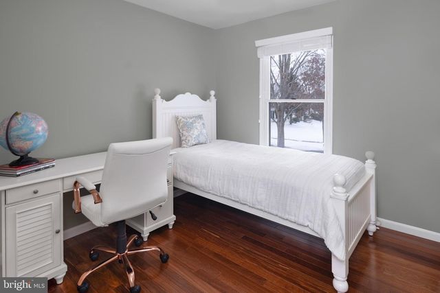 3 ELLSWORTH DR, Princeton Junction, NJ 08550