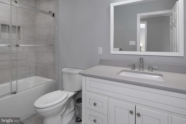 3 ELLSWORTH DR, Princeton Junction, NJ 08550