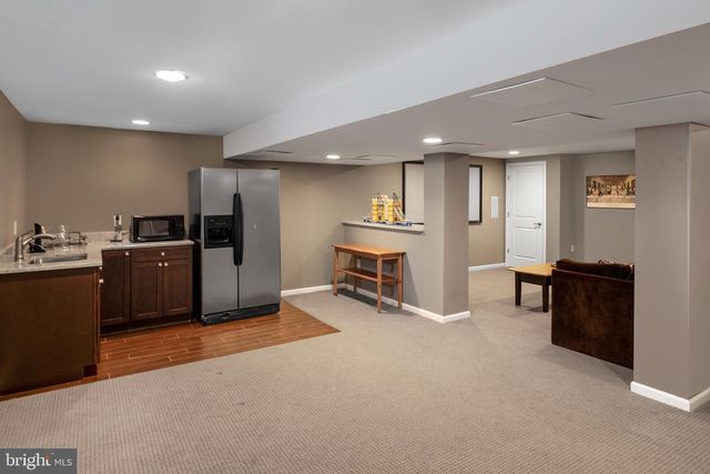 3 ELLSWORTH DR, Princeton Junction, NJ 08550