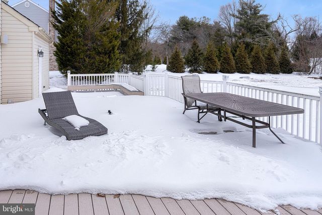 3 ELLSWORTH DR, Princeton Junction, NJ 08550