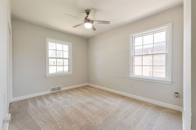 2424 Ashley Drive, The Village, OK 73120