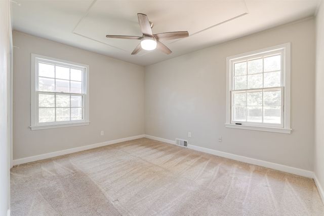 2424 Ashley Drive, The Village, OK 73120