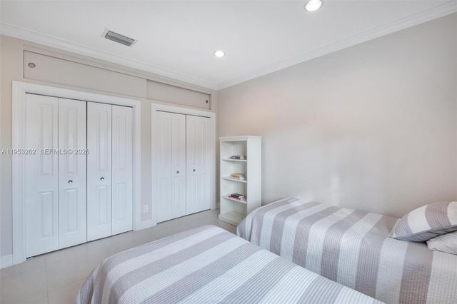 164 W Mashta Dr, Key Biscayne, FL 33149