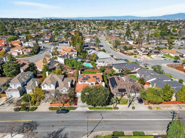 769 Inverness Way, Sunnyvale, CA 94087