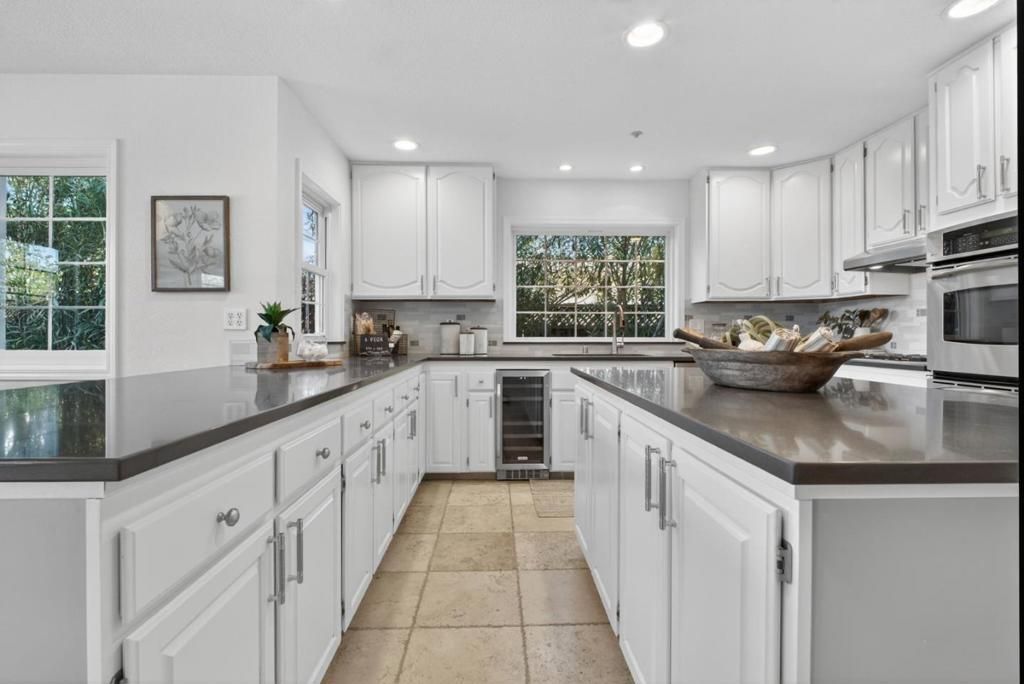 Image 12 of property listing at 769 Inverness Way, Sunnyvale, CA 94087