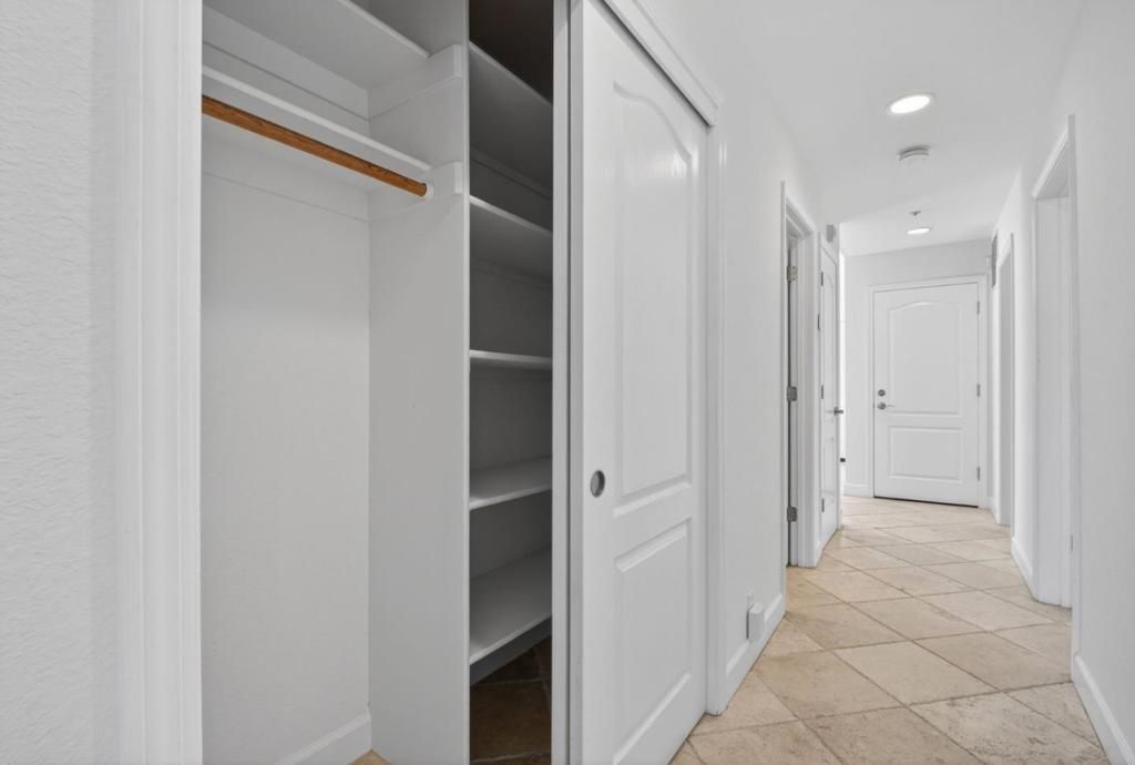 Image 21 of property listing at 769 Inverness Way, Sunnyvale, CA 94087