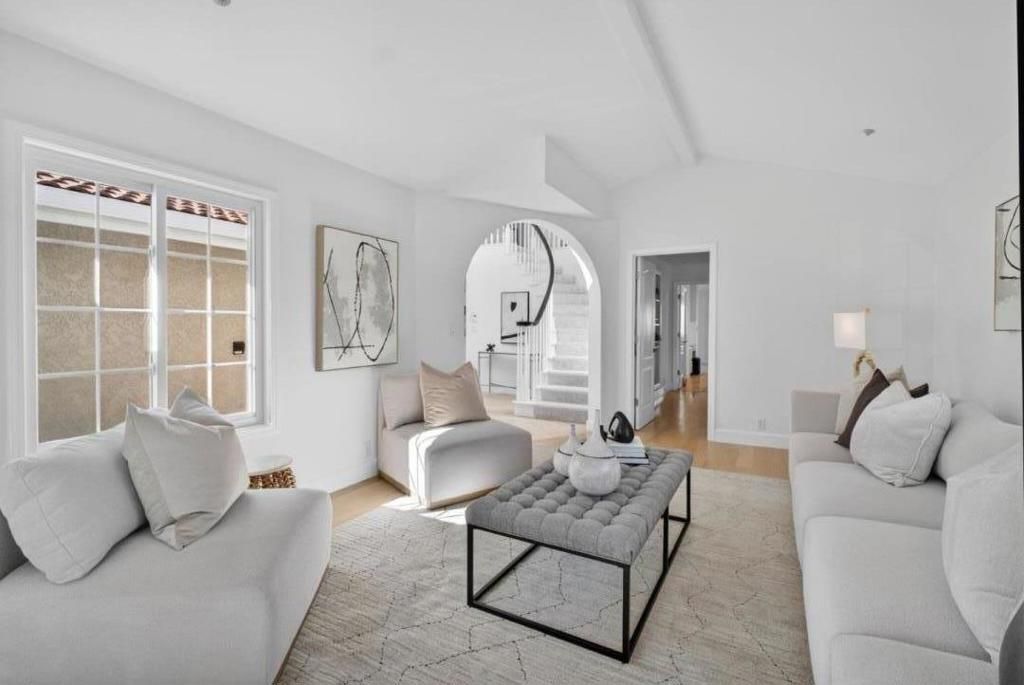 Image 6 of property listing at 769 Inverness Way, Sunnyvale, CA 94087