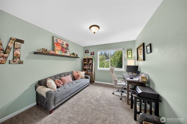 1402 N 14th St, Mount Vernon, WA 98273