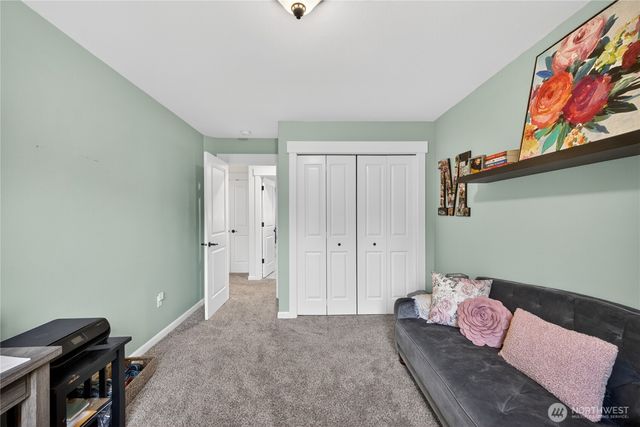 1402 N 14th St, Mount Vernon, WA 98273