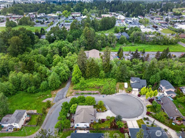 1402 N 14th St, Mount Vernon, WA 98273