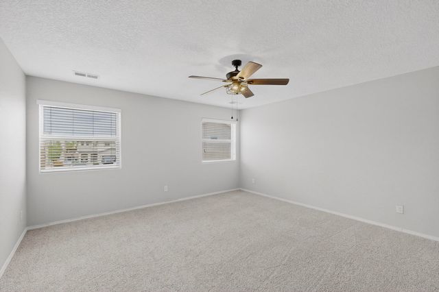 5909 Mafraq Avenue NW, Albuquerque, NM 87114