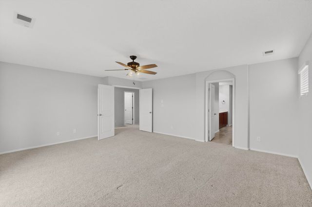 5909 Mafraq Avenue NW, Albuquerque, NM 87114