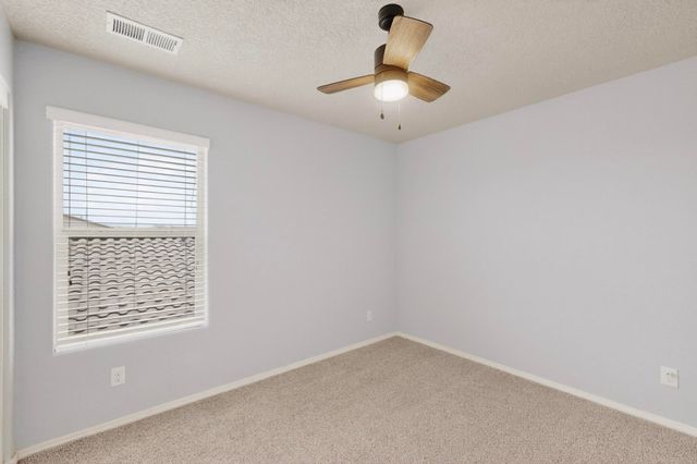 5909 Mafraq Avenue NW, Albuquerque, NM 87114