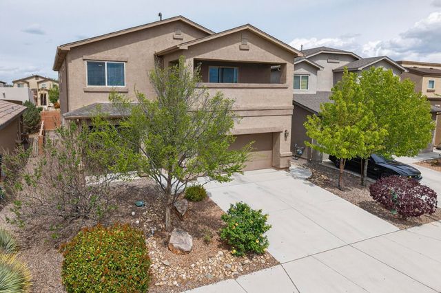 5909 Mafraq Avenue NW, Albuquerque, NM 87114