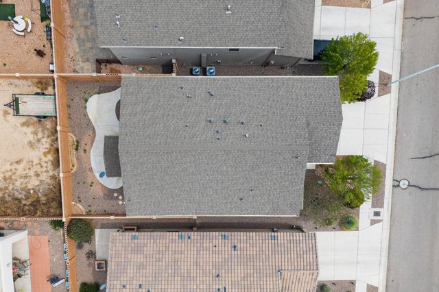 5909 Mafraq Avenue NW, Albuquerque, NM 87114