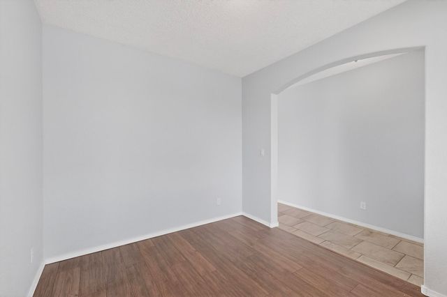 5909 Mafraq Avenue NW, Albuquerque, NM 87114