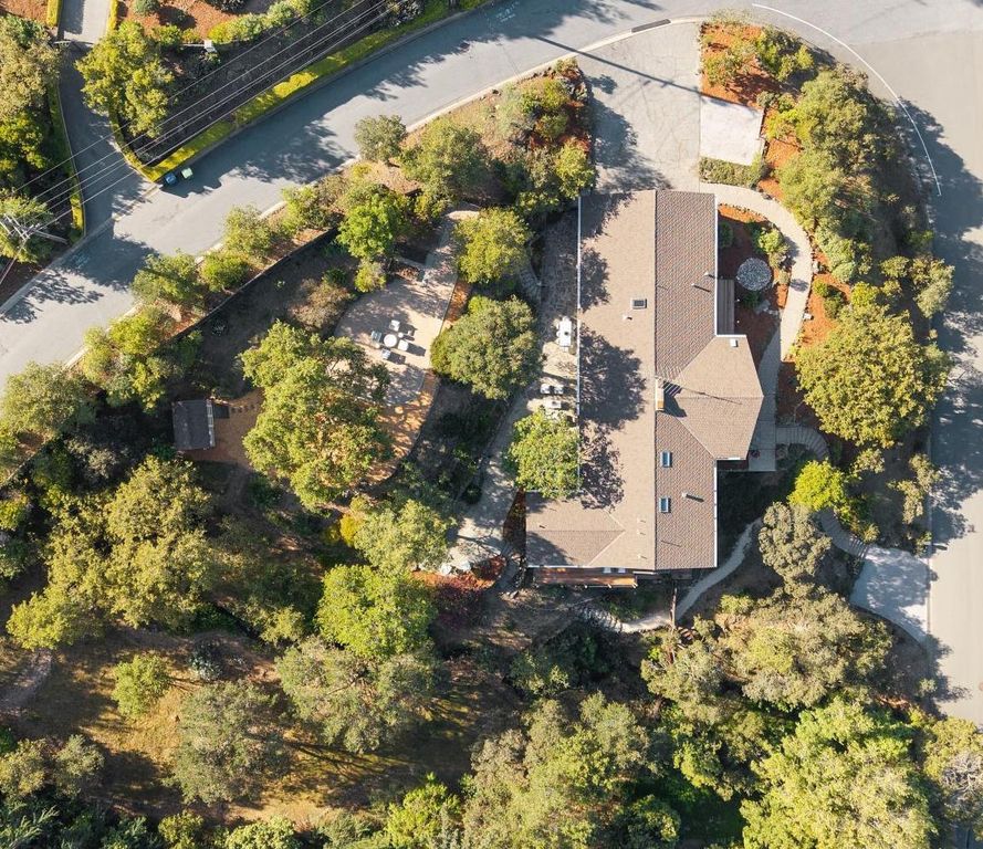 199 Brookwood Road, Woodside, CA 94062