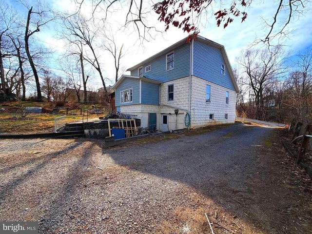 14710 HOWARD ST, Cresaptown, MD 21502