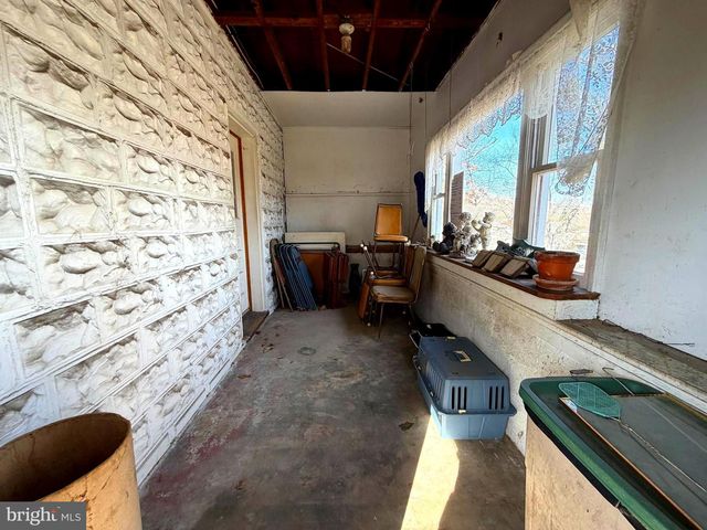 14710 HOWARD ST, Cresaptown, MD 21502