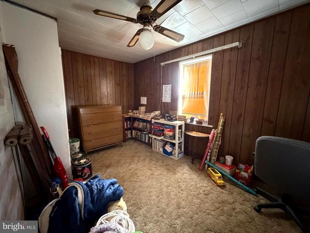 14710 HOWARD ST, Cresaptown, MD 21502