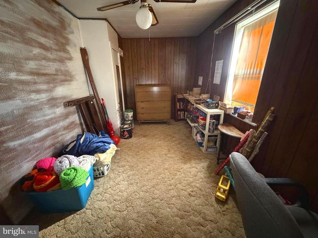 14710 HOWARD ST, Cresaptown, MD 21502