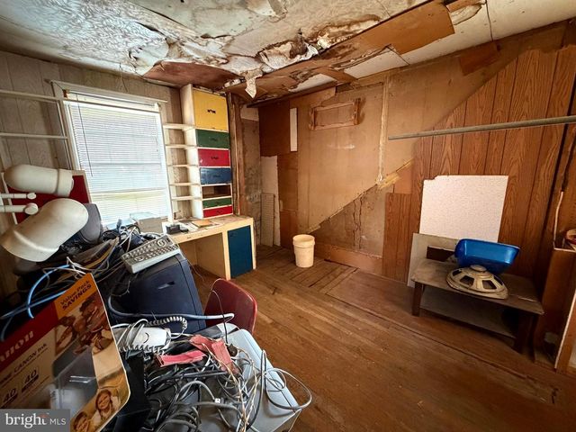 14710 HOWARD ST, Cresaptown, MD 21502