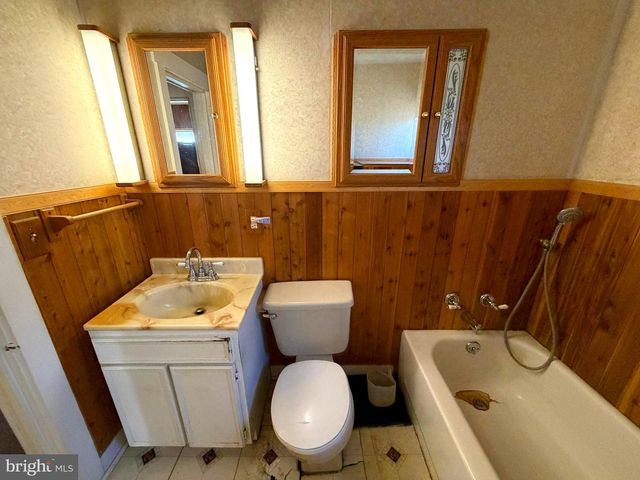 14710 HOWARD ST, Cresaptown, MD 21502