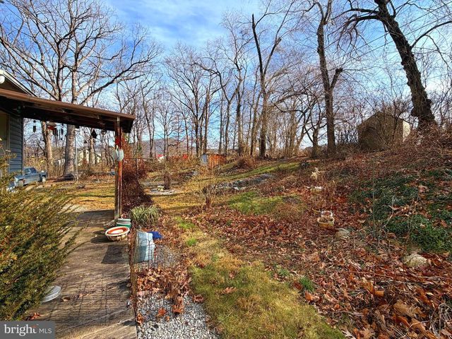 14710 HOWARD ST, Cresaptown, MD 21502