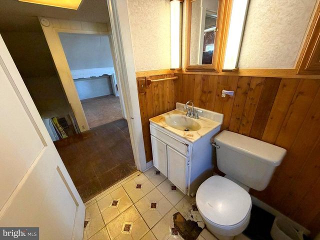 14710 HOWARD ST, Cresaptown, MD 21502