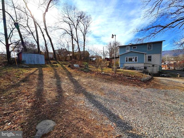 14710 HOWARD ST, Cresaptown, MD 21502