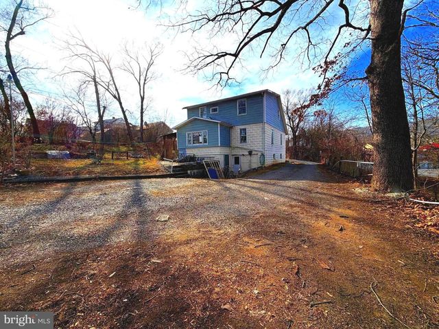 14710 HOWARD ST, Cresaptown, MD 21502