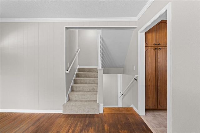 2567 Clarence Street, Maplewood, MN 55109