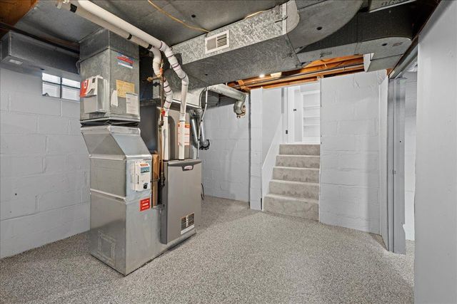 2567 Clarence Street, Maplewood, MN 55109